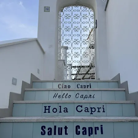 Ciao * Capri